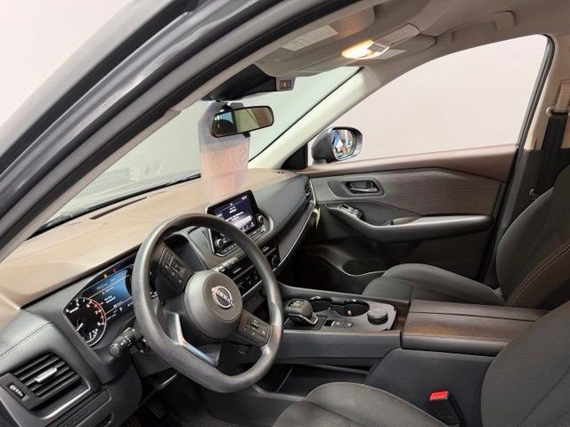 Used 2023 Gun Metallic Nissan S image 17