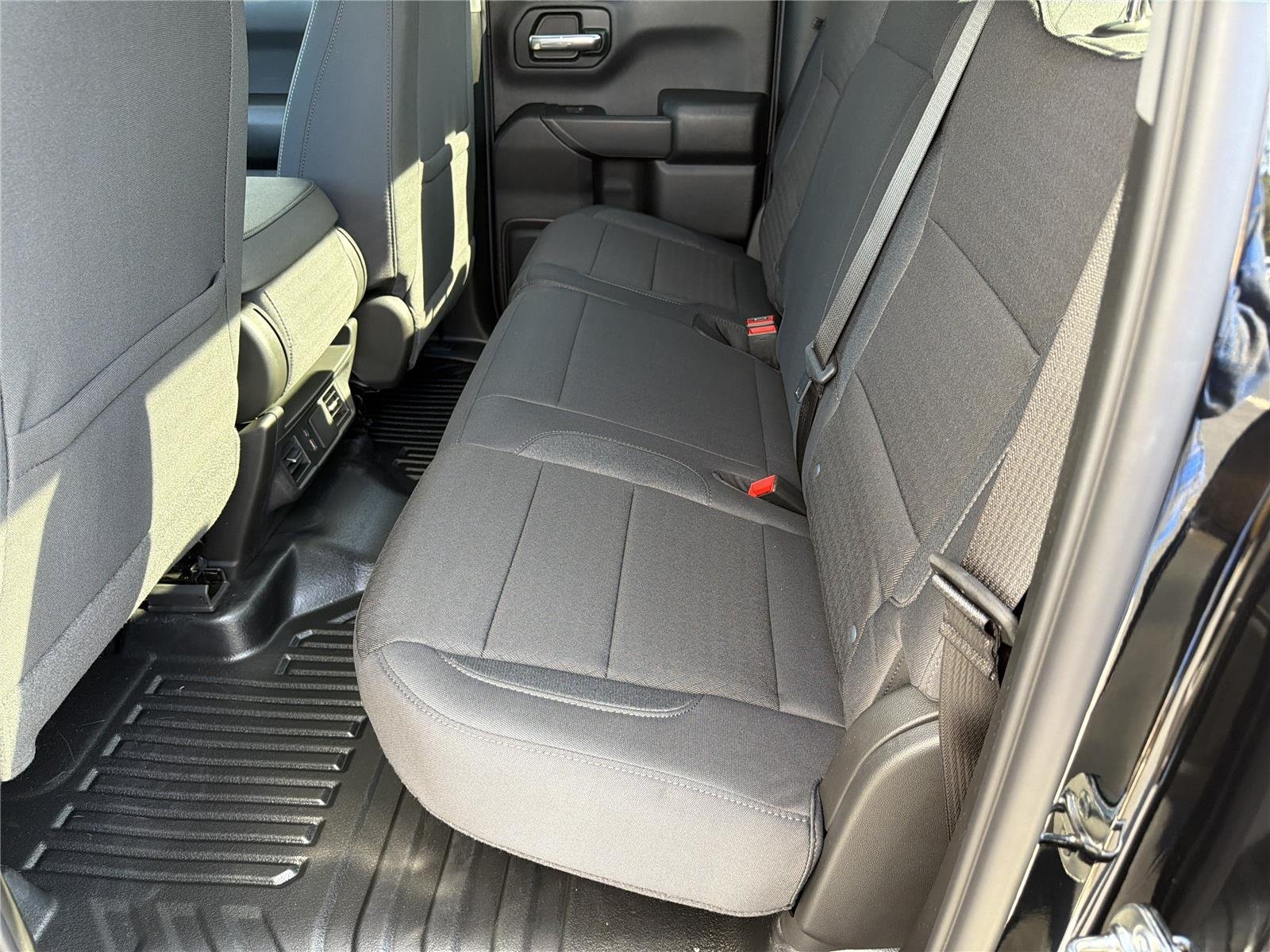 New 2026 Onyx Black GMC Pro image 18