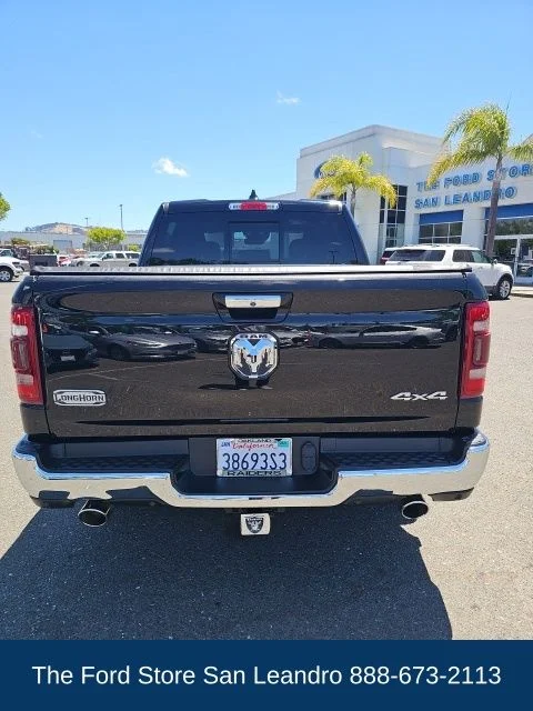 Used 2022 Diamond Black Ram Limited image 7