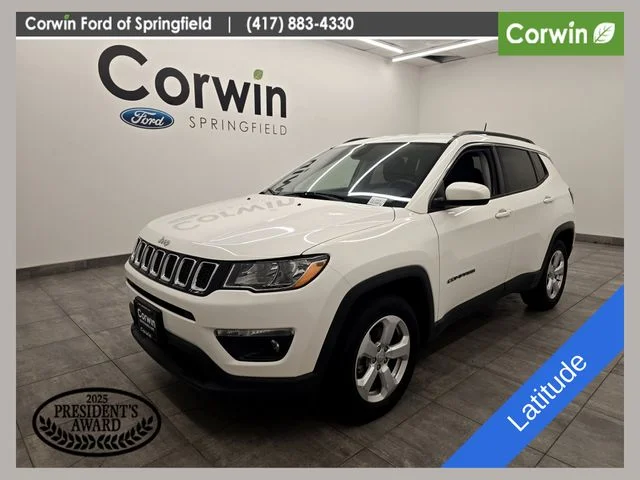 Used 2018 White Clearcoat Jeep Latitude image 1