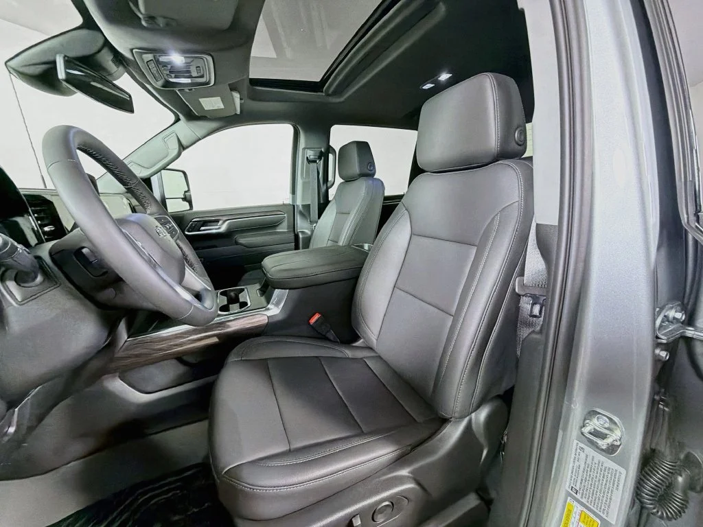 2026 Chevrolet Silverado 3500HD LTZ - Photo 12