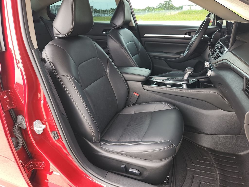 Certified Used 2024 Red Nissan 2.5 SL image 16