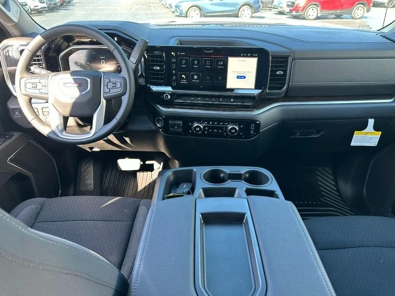 2026 GMC Sierra 1500 SLE - Photo 6