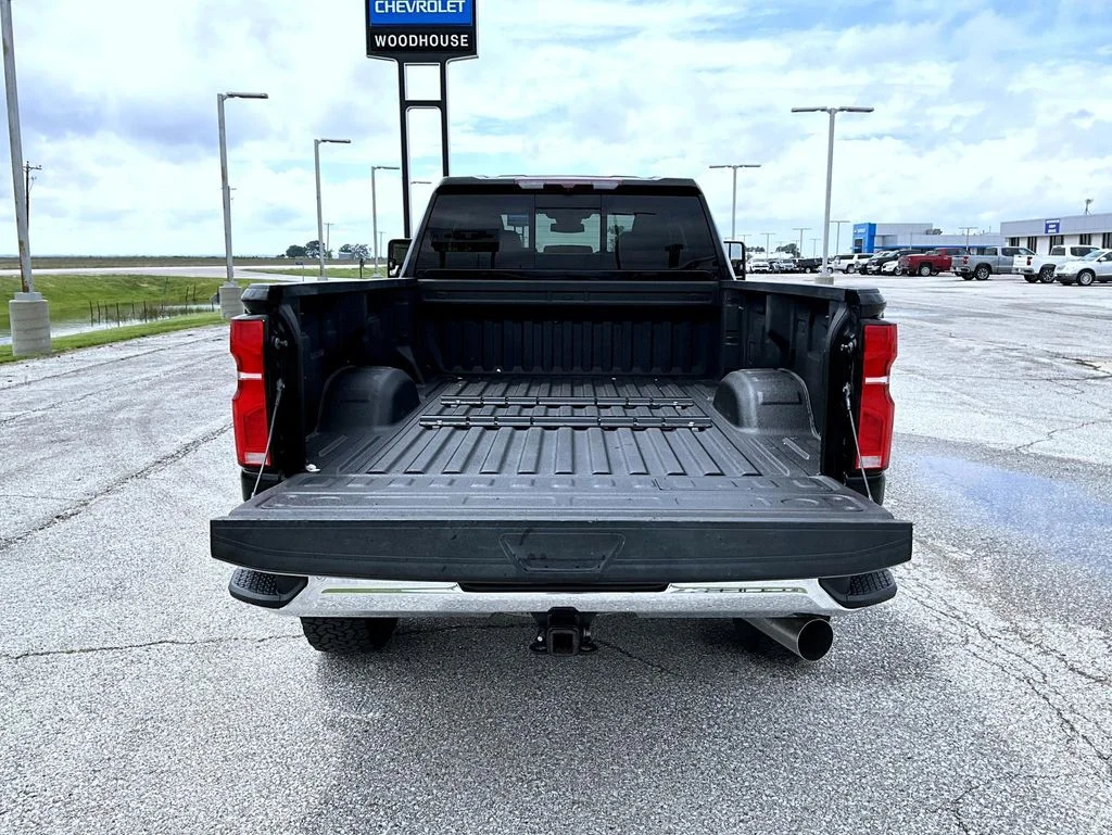 2024 Chevrolet Silverado 3500HD LTZ - Photo 21