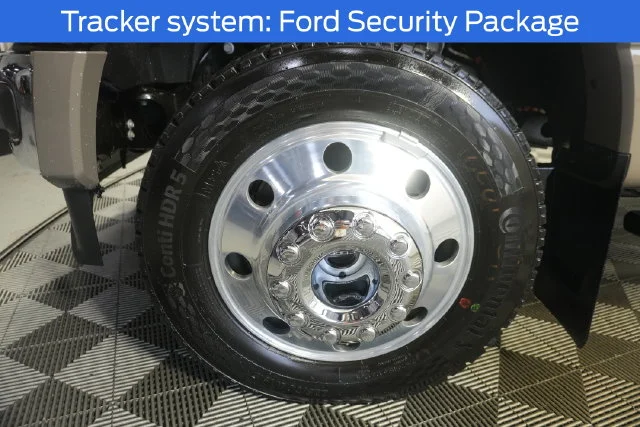 New 2027 Marsh Gray Metallic Ford F-450® Lariat® image 9