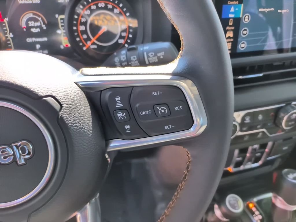 Used 2024 Gray Jeep Sahara image 22