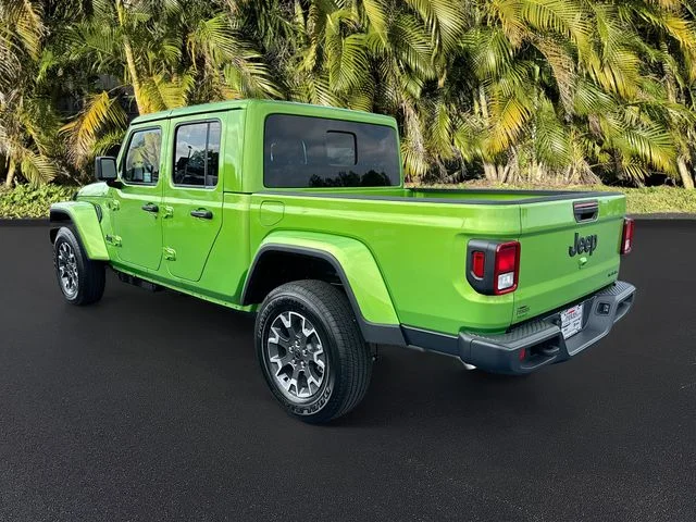 New 2026 Mojito Exterior Paint Jeep Sahara image 3