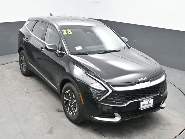 Used 2023 Black Kia LX image 27