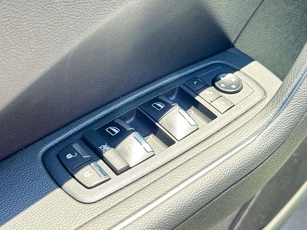 Used 2022 Bianco Maserati GT image 14
