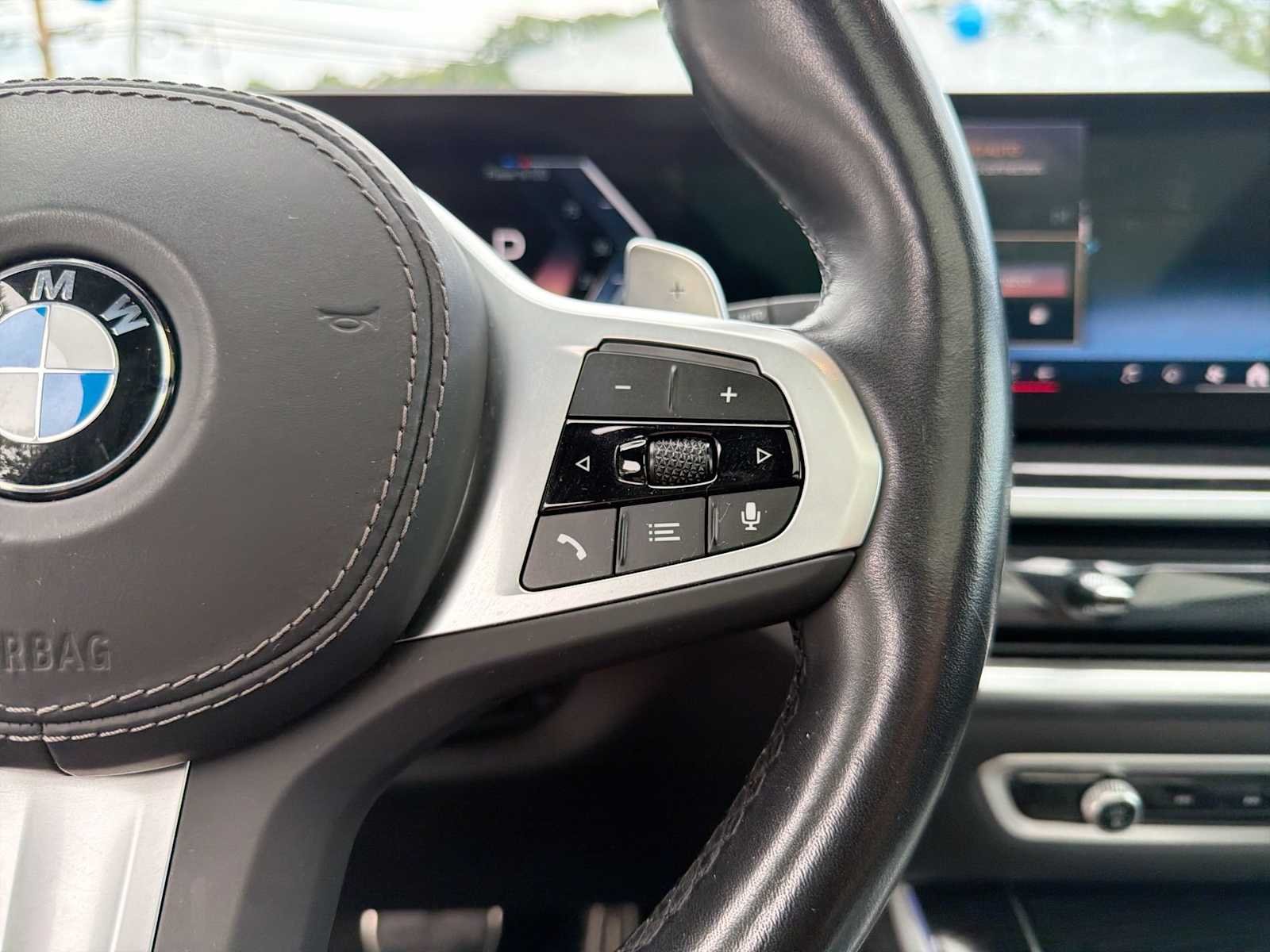 Used 2024 Alpine White BMW xDrive40i image 26