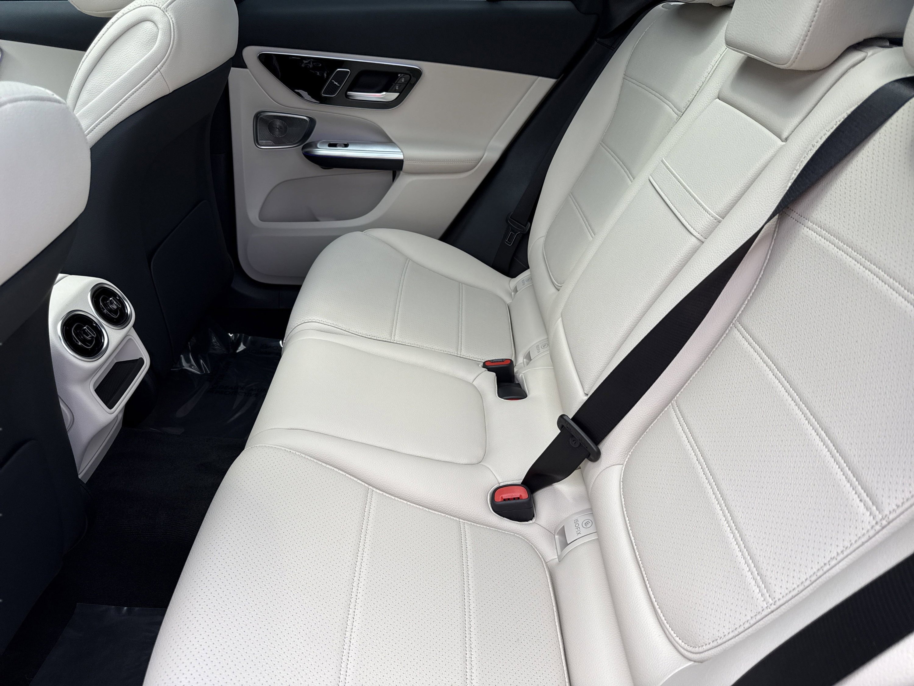 2026 Mercedes-Benz GLC Base - Photo 30
