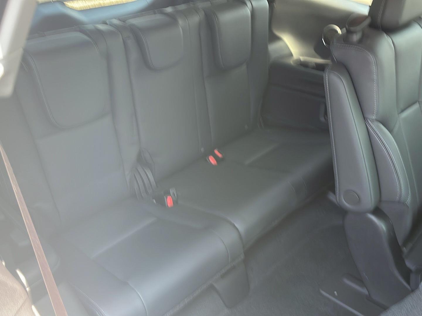 New 2026 CRYSTAL WHITE PEARL Subaru Limited 7-Passenger image 29