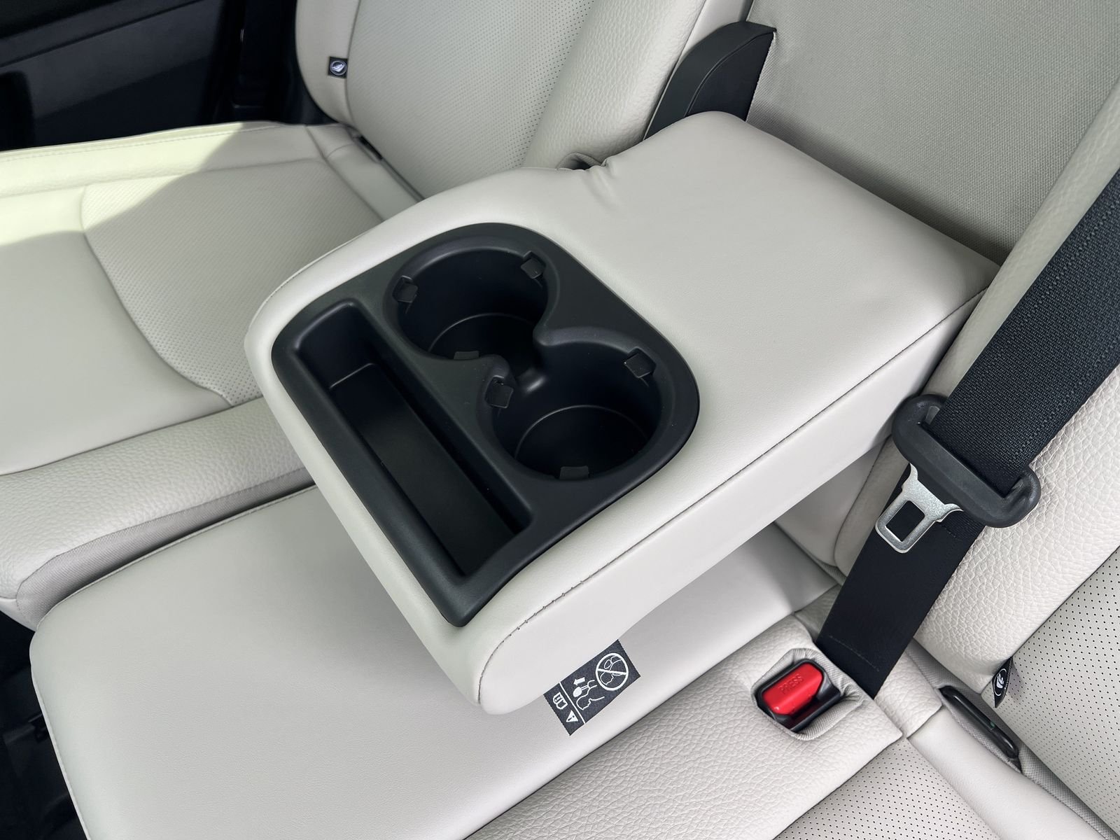 New 2026 Gray Nissan SL image 18