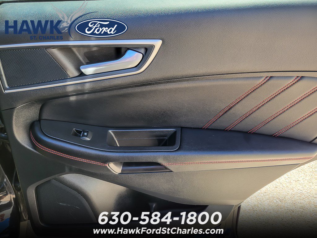 Certified Used 2023 Black Metallic Ford ST-Line image 22