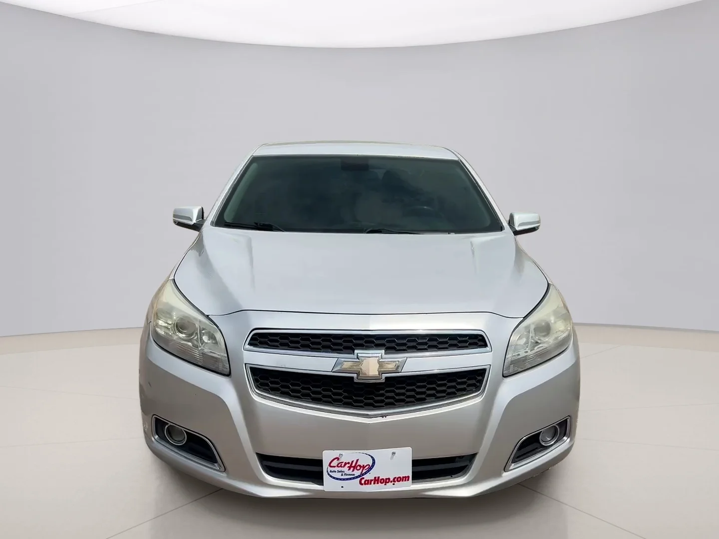 Used 2013 Silver Chevrolet 2LT image 8