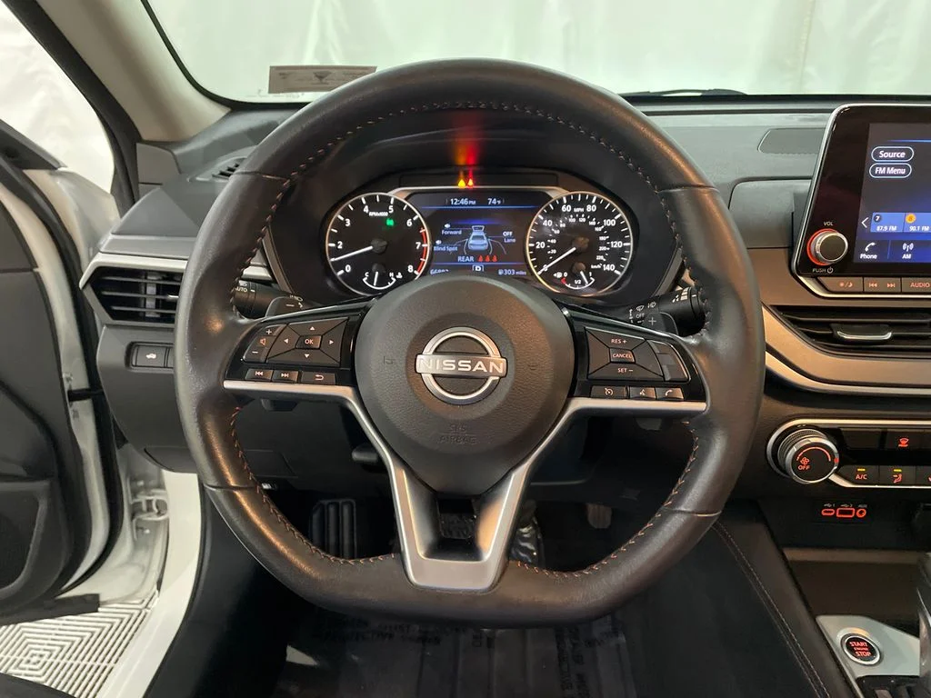 Used 2024 Pearl White Tricoat Nissan 2.5 SR image 13