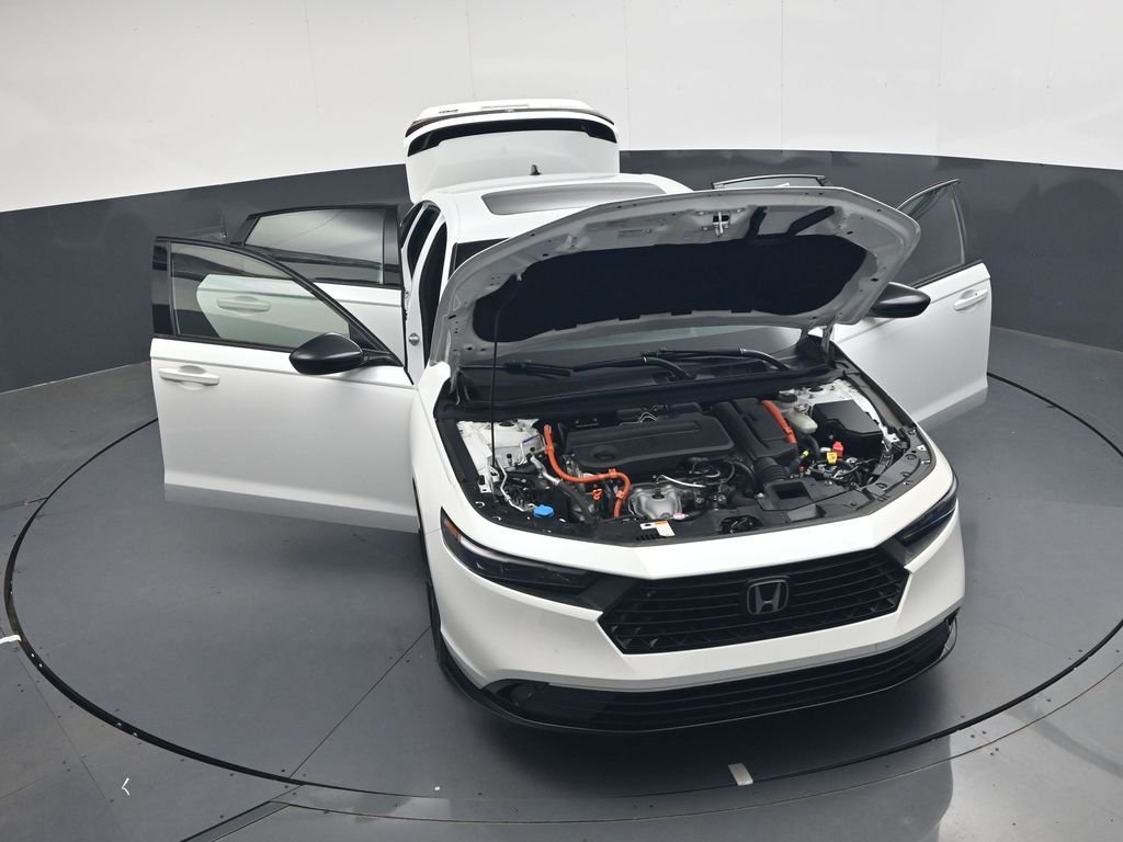 Used 2023  Honda Sport-L image 41