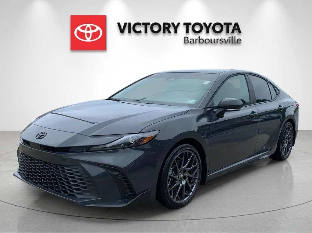 Used 2026  Toyota SE image 1