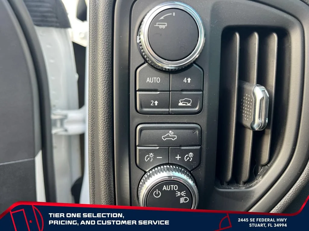 Used 2025 Summit White GMC Pro image 14