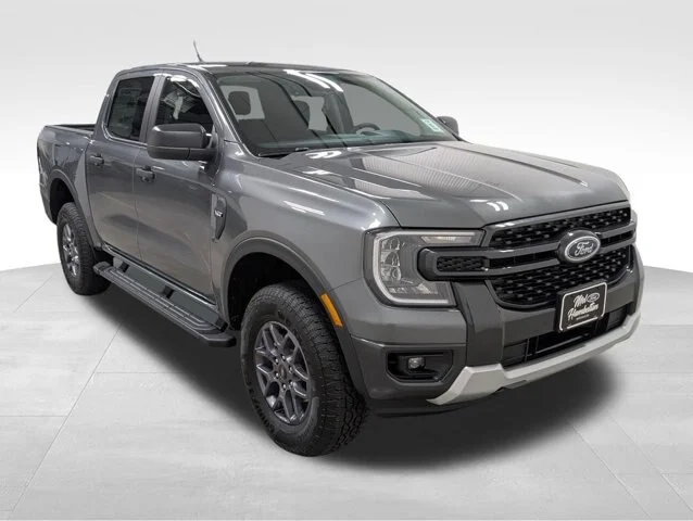 New 2026 Carbonized Gray Metallic Ford XLT image 46