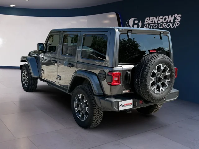 2025 Jeep Wrangler Sahara