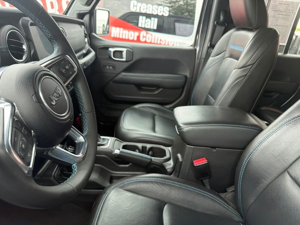 Used 2023 Gray Jeep Rubicon 4xe image 5