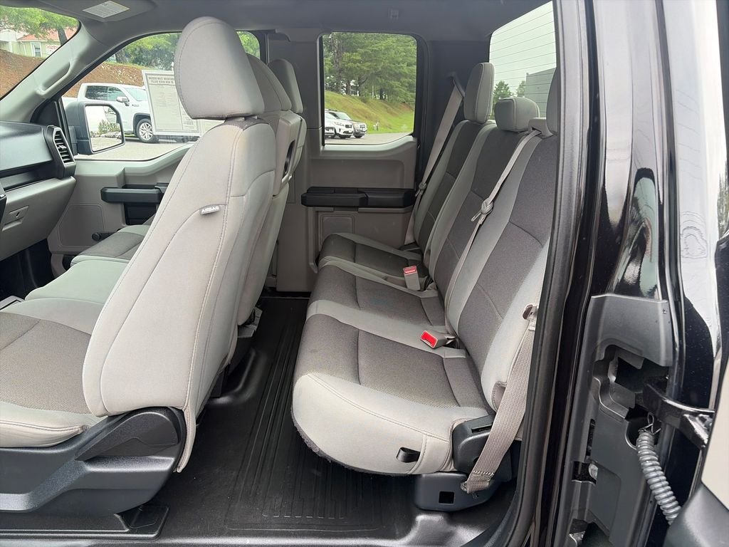 Used 2020 Black Metallic Ford XL image 24