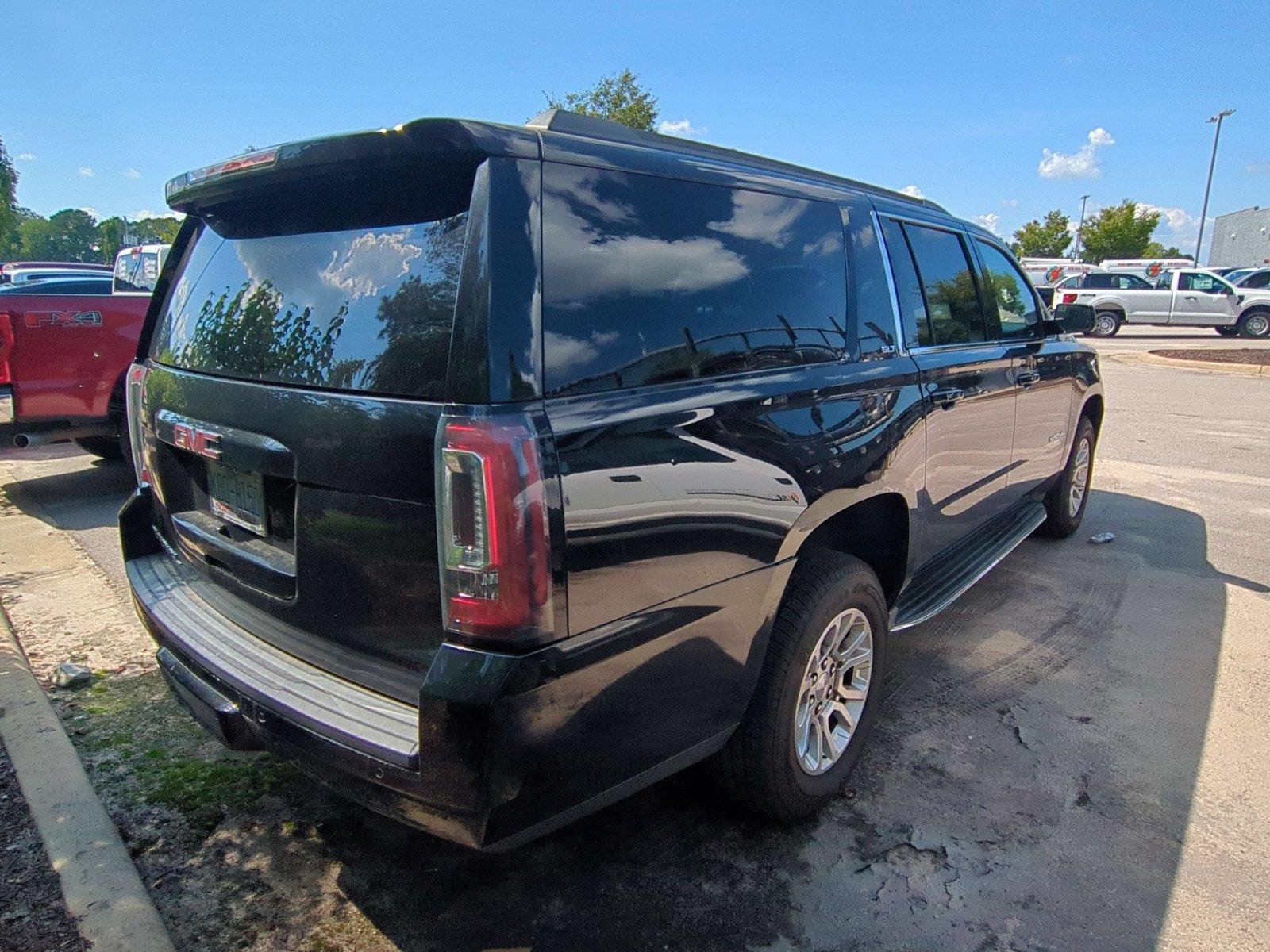 Used 2020 Onyx Black GMC SLT image 5