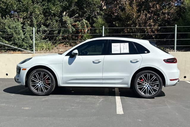Used 2017  Porsche Turbo image 2