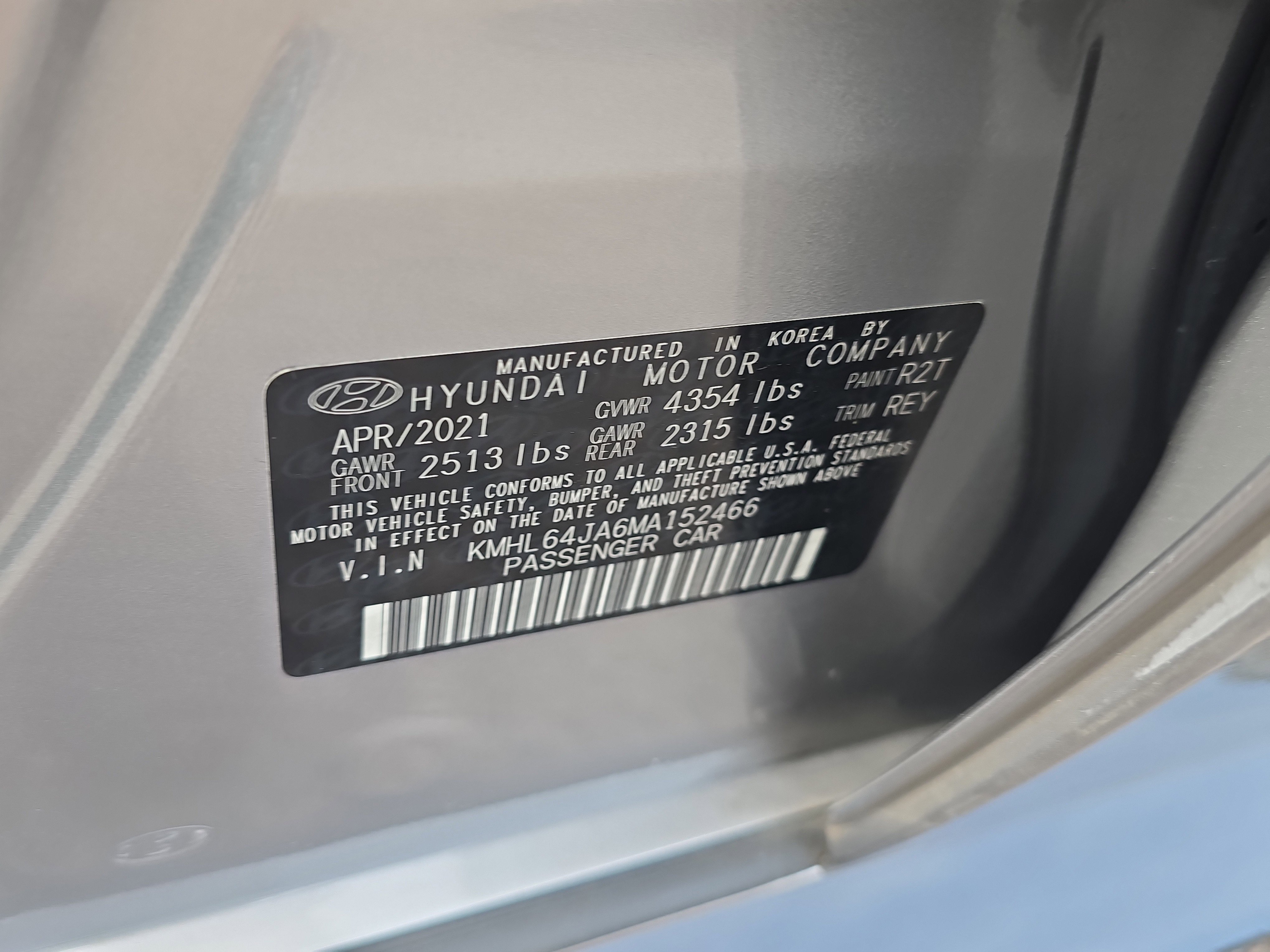 Used 2021 Shimmering Silver Pearl Hyundai SEL image 34