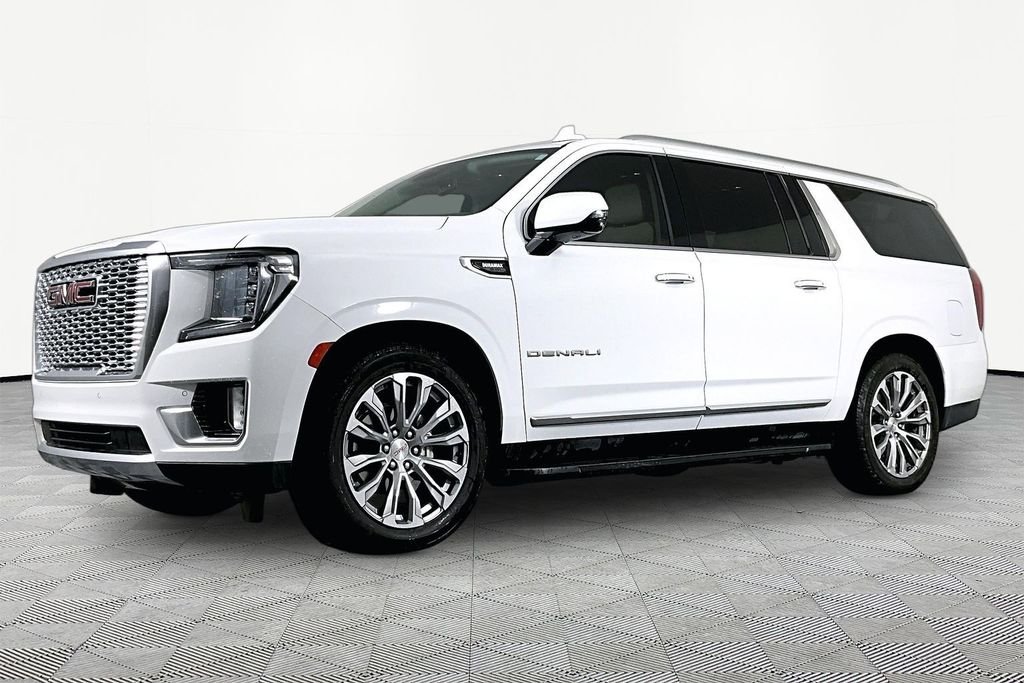 Used 2024 White GMC Denali image 1