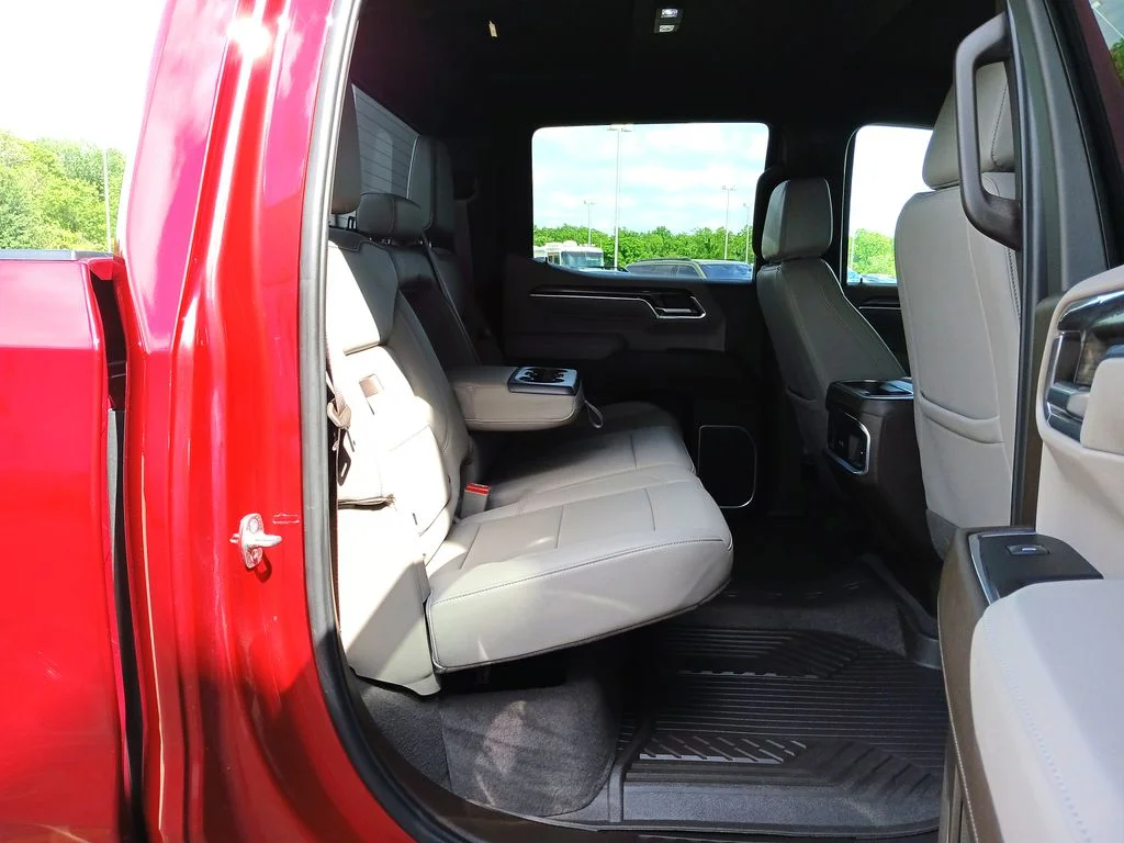 2023 Chevrolet Silverado 1500 LTZ - Photo 28