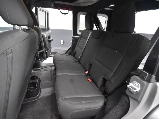 2019 Jeep Wrangler Unlimited Altitude - Photo 39