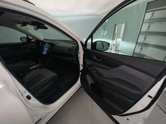 Used 2024 White Subaru Onyx Edition image 25