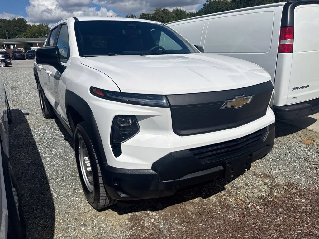 Used 2024 White Chevrolet Work Truck image 2