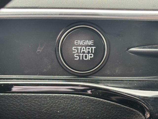 Used 2025 Red Kia GT-Line image 23