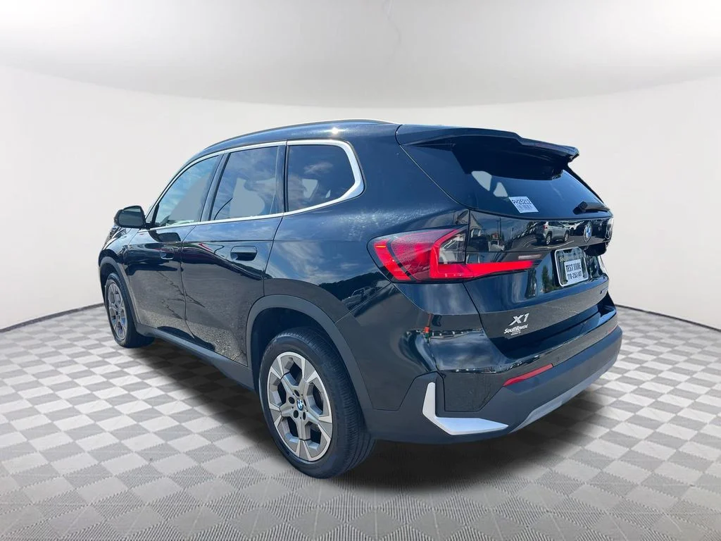 2023 BMW X1 28i - Photo 7