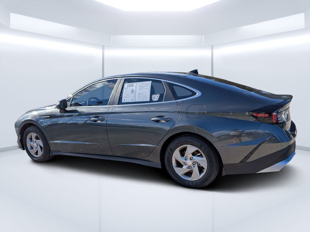 Certified Used 2026 Gray Hyundai SE image 6