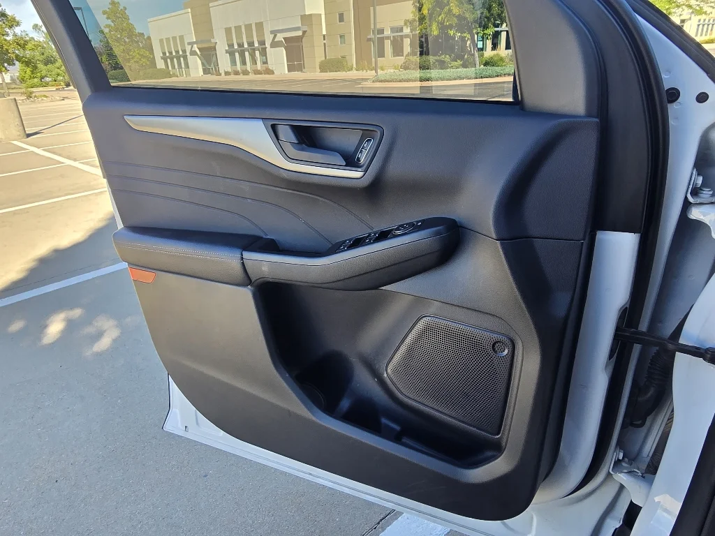 Used 2024 Oxford White Ford Active image 17