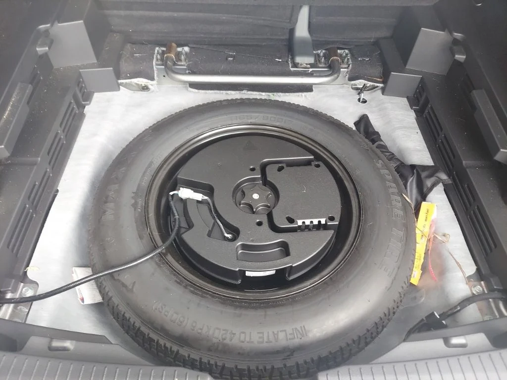 Used 2023 Gray Nissan SV image 42