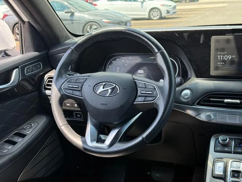 Used 2022 Hyper White Hyundai Calligraphy image 13