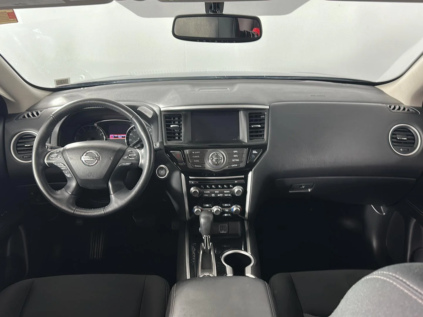 Used 2019 Midnight Pine Metallic Nissan SV image 21