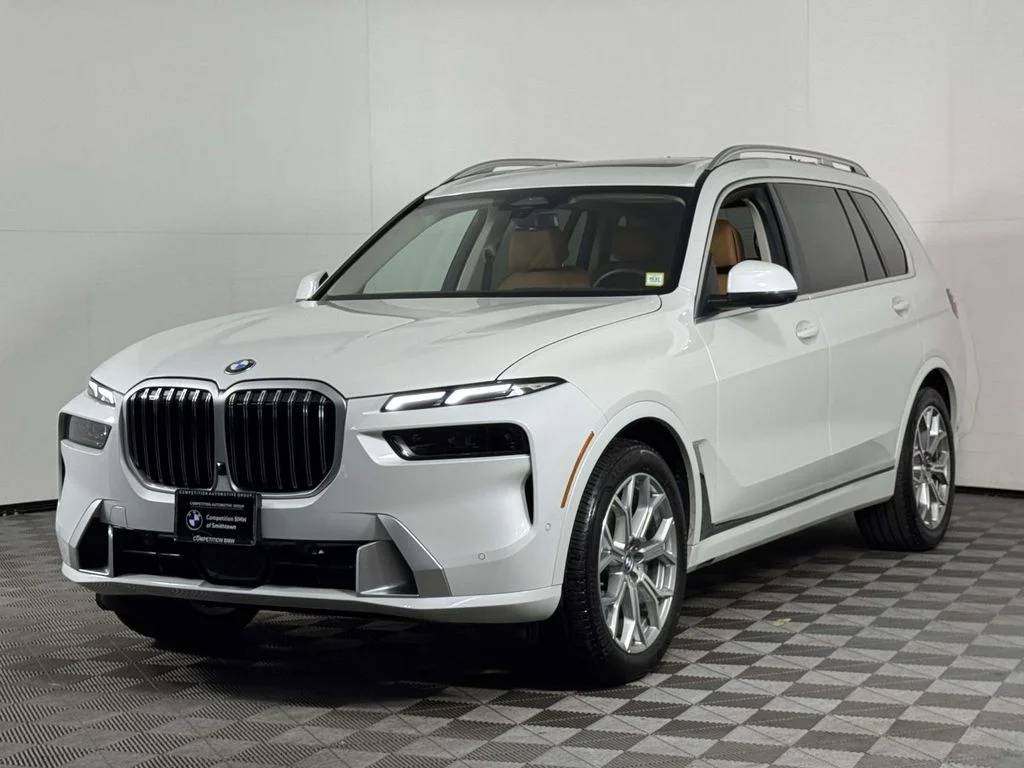 Used 2026 White BMW xDrive40i image 7