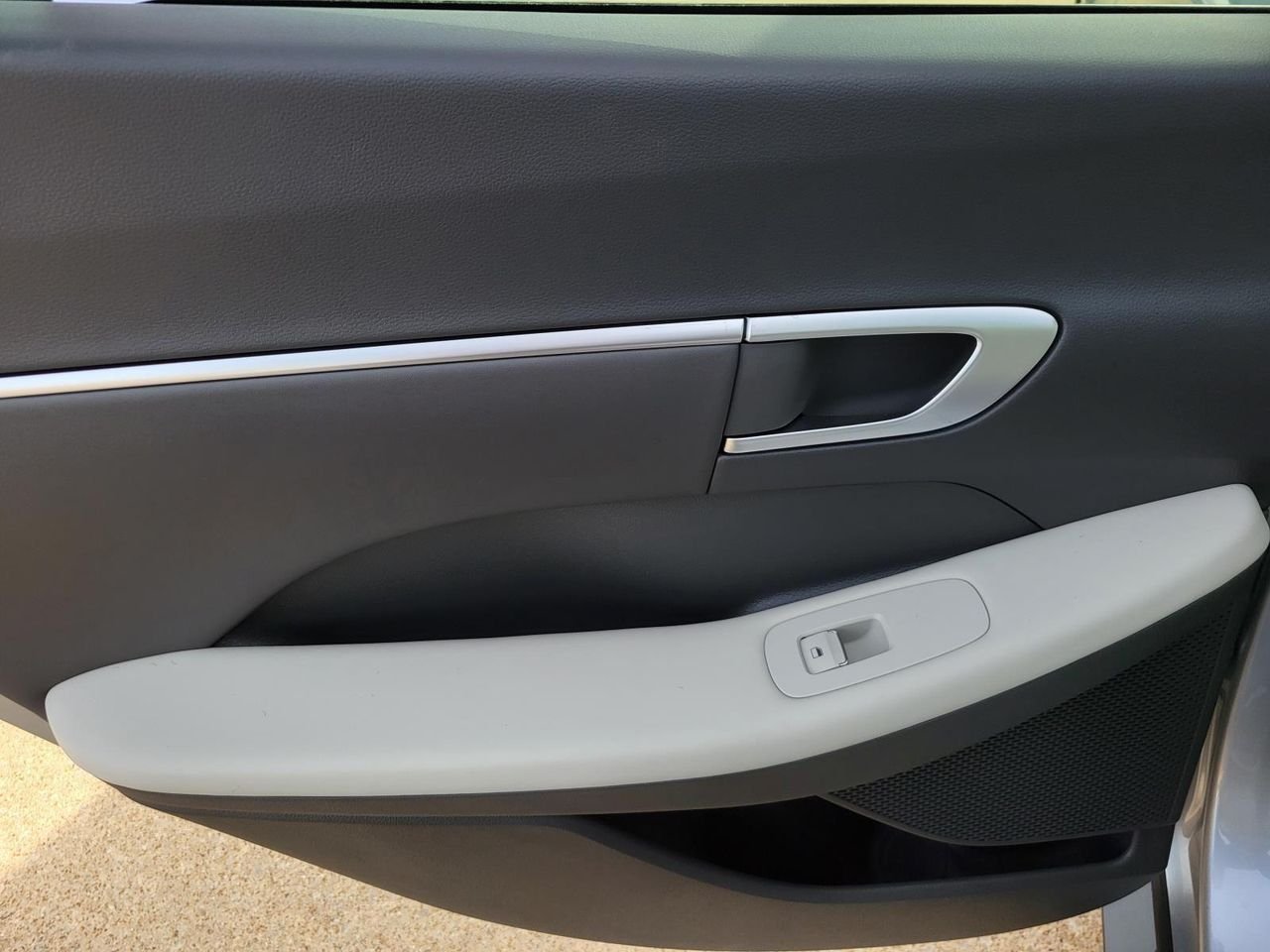 New 2026 Aero Silver Hyundai SEL Sport image 8