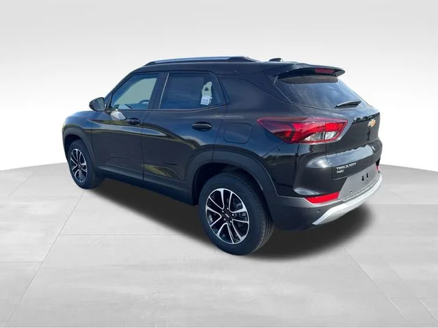 2026 Chevrolet Trailblazer LT - Photo 3