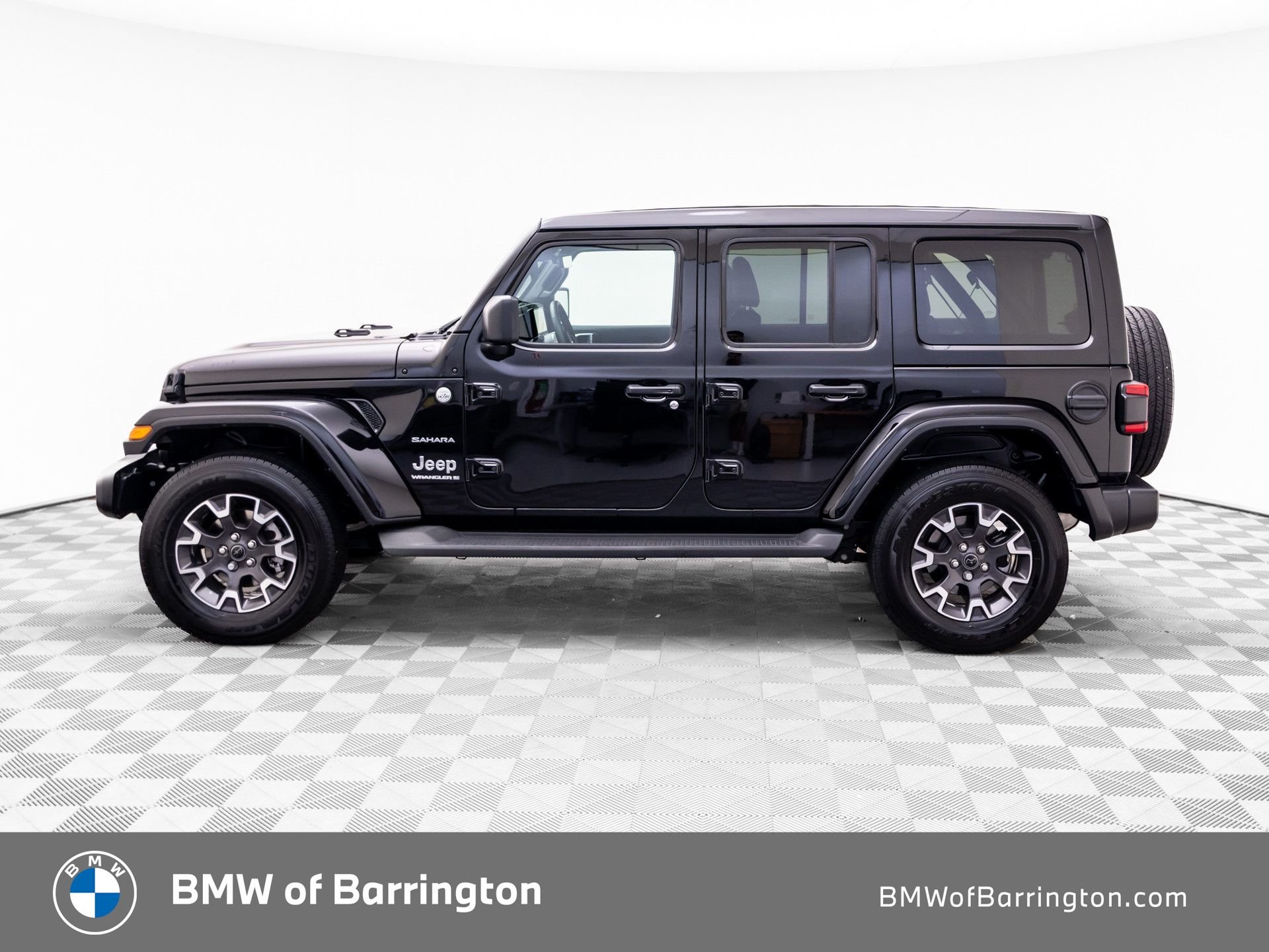 Used 2024 Black Jeep Sahara image 2