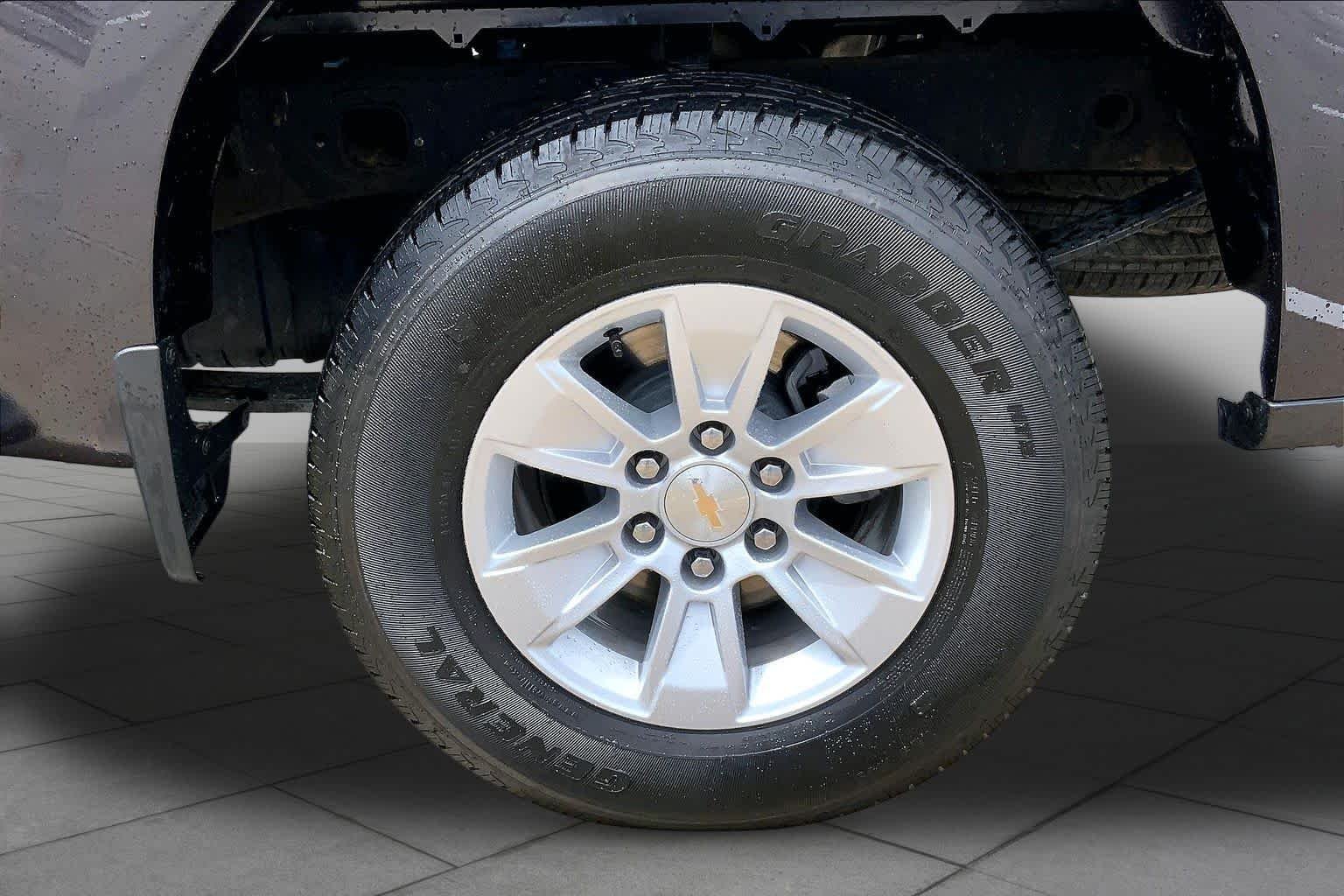 Used 2024 Dark Ash Metallic Chevrolet LT image 11