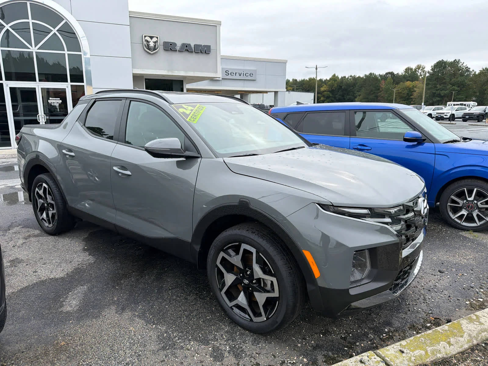 Certified Used 2024 Hampton Gray Hyundai Limited image 4