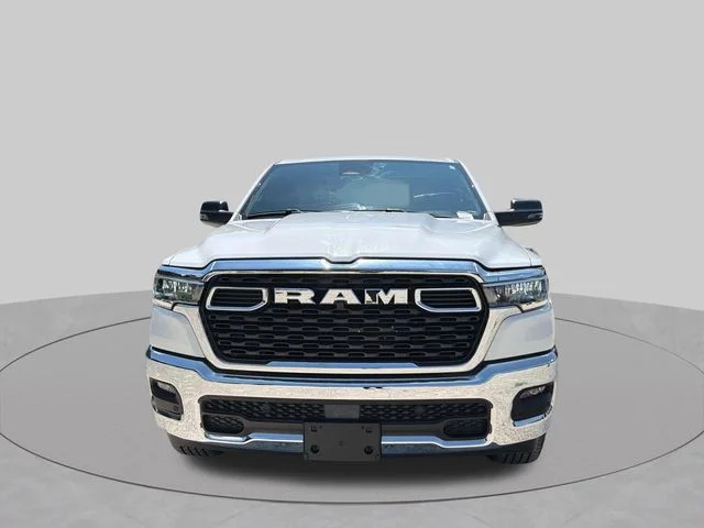 Used 2025 White Ram Big Horn/Lone Star image 10