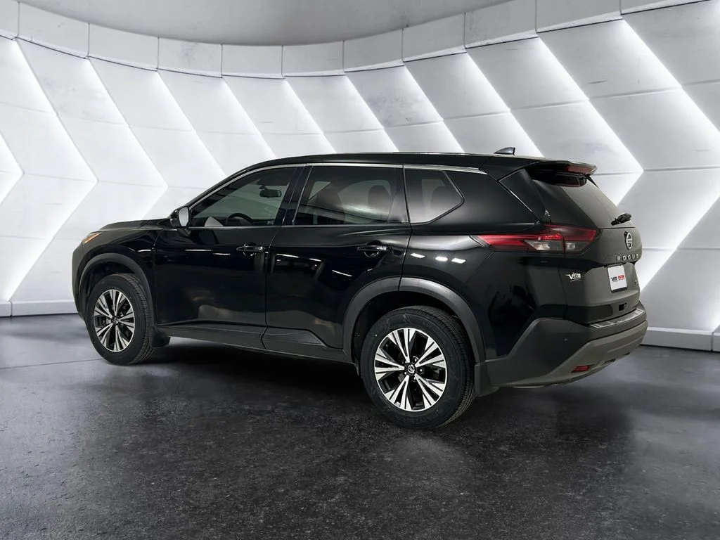 Used 2021 Black Nissan SV image 6